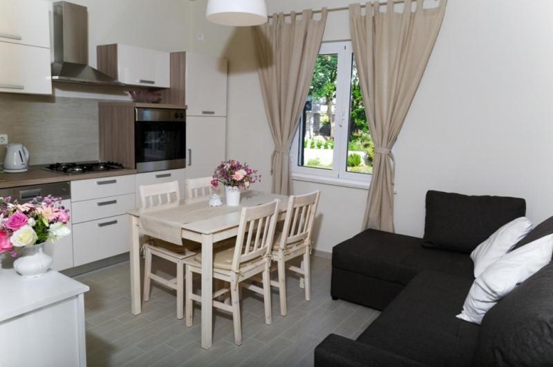 Apartments Villa Lucy 察夫塔特 外观 照片